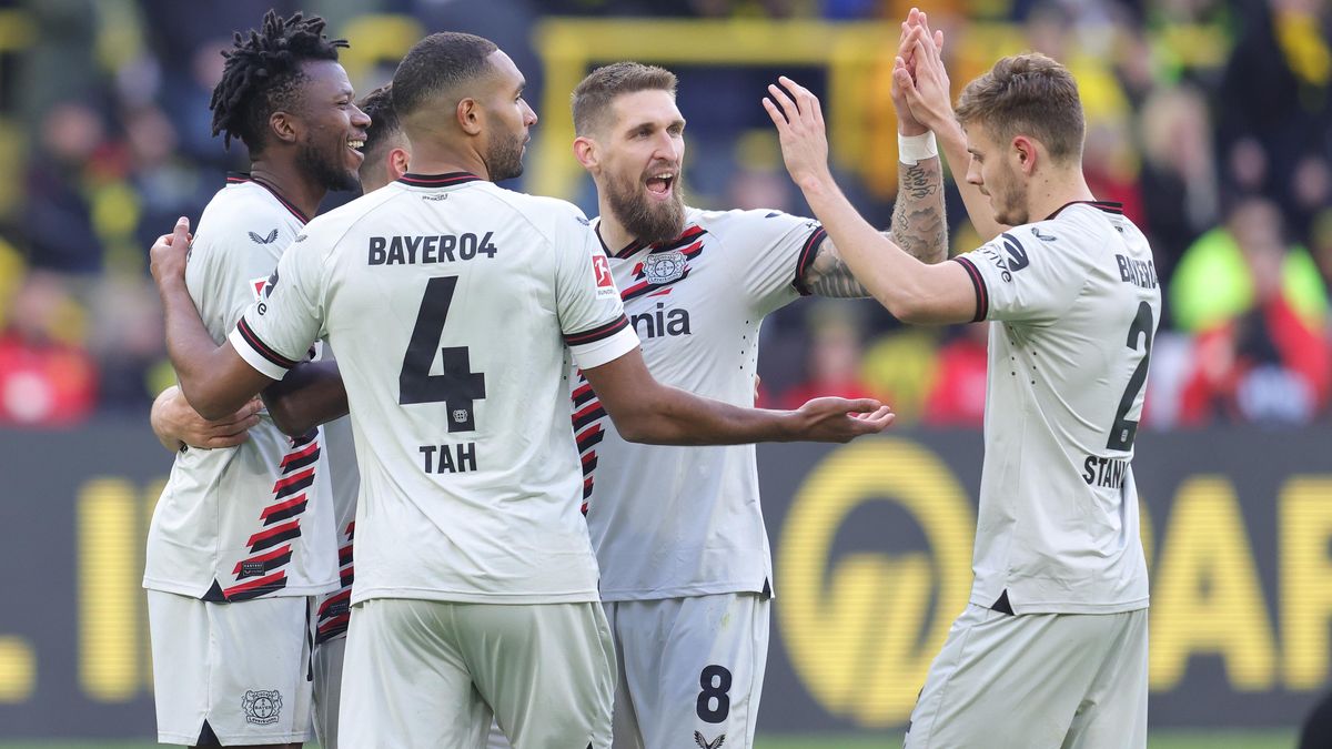 Bayer Leverkusen slaví první mistrovský titul v historii ojedinělým rekordem